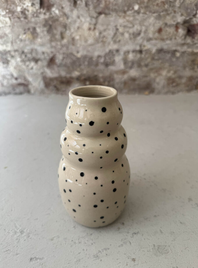 NOIR / DOT / VASE