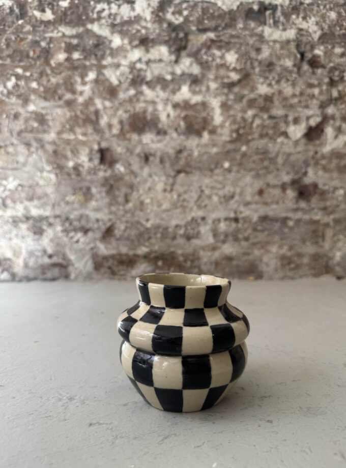NOIR / CHECK / VASE NO.3