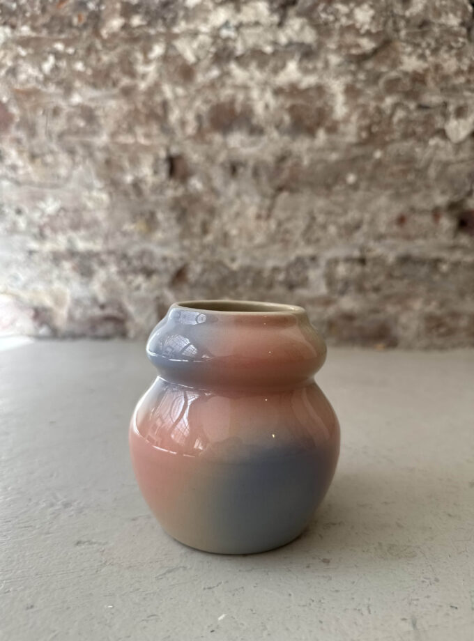 FADE / GLOW / VASE