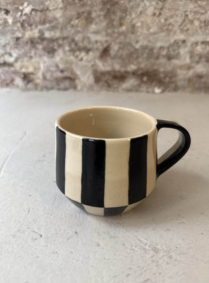 NOIR / GRID / MUG