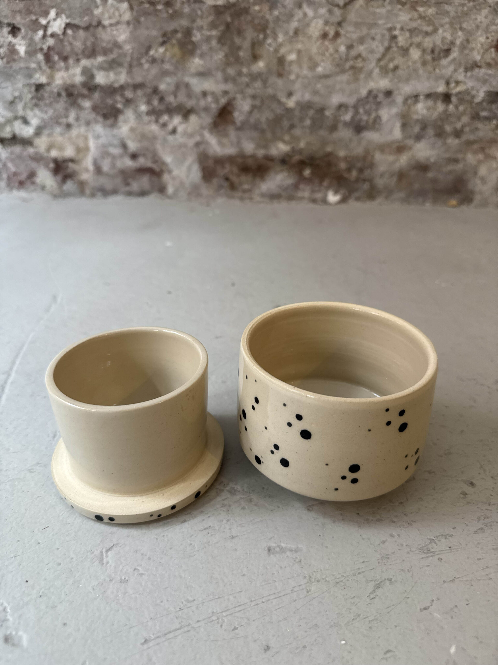 NOIR / DOT / BUTTER DISH – Bild 5