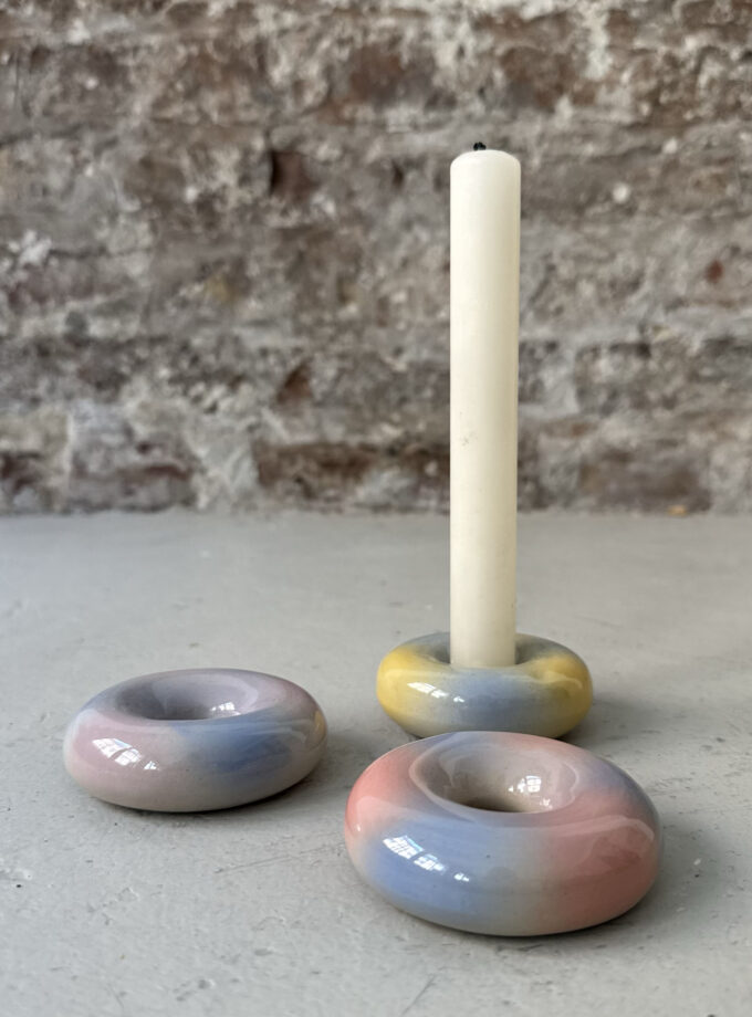 FADE / CANDLESTICKS