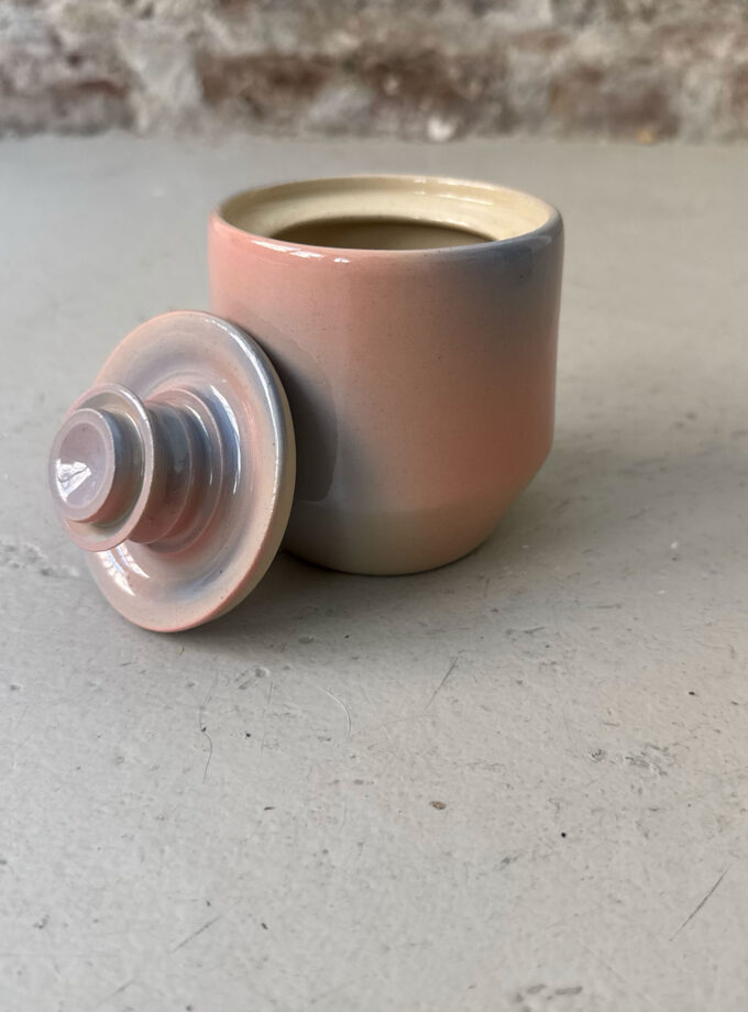 FADE / GLOW / JAR