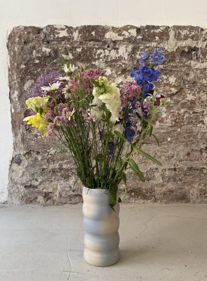 FADE / DUST / VASE