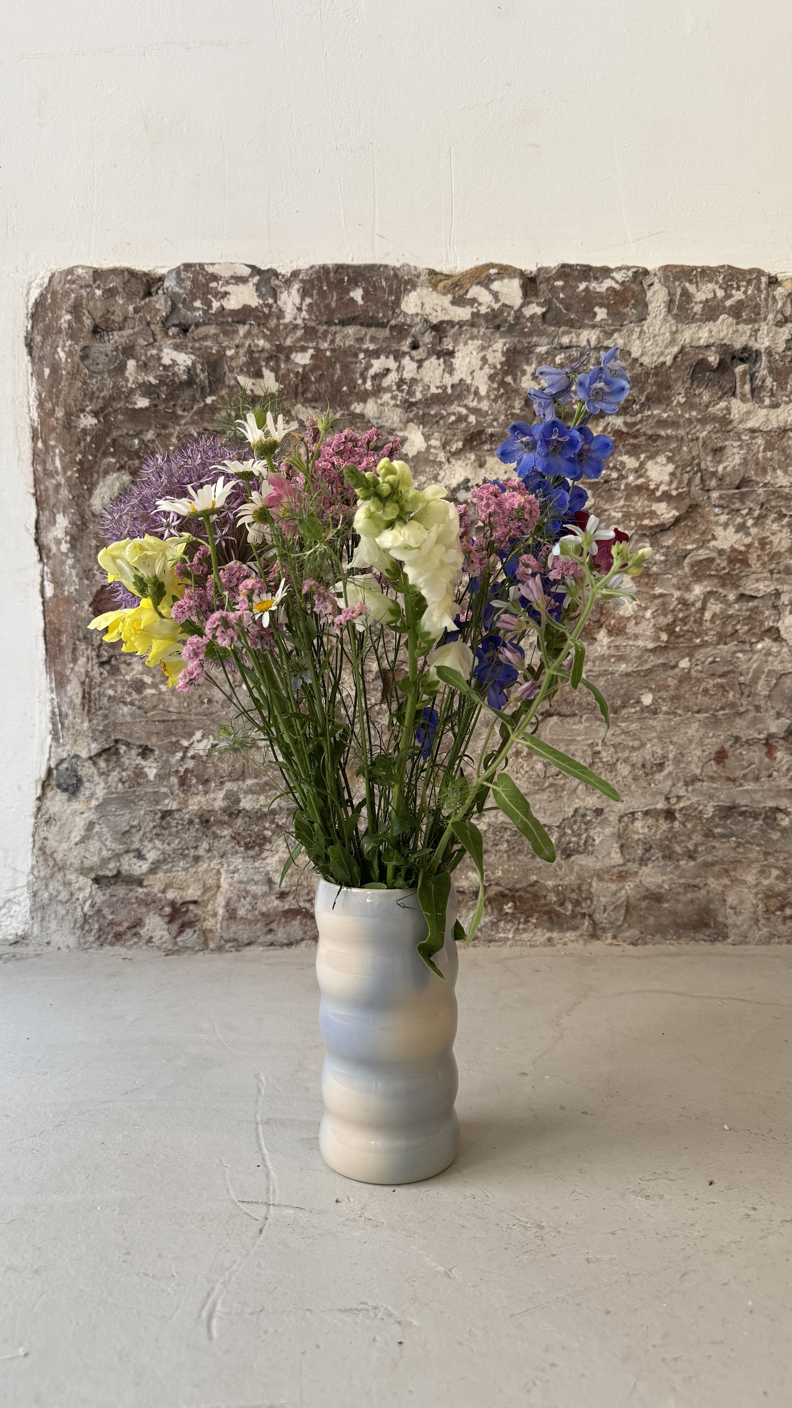 FADE / DUST / VASE – Bild 2