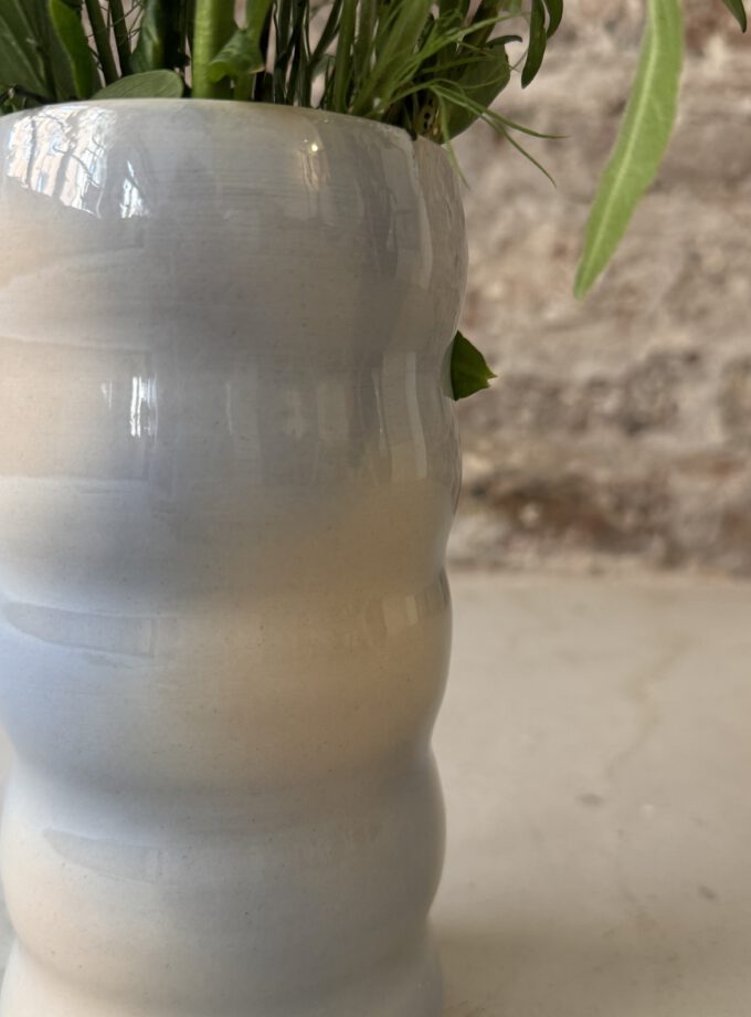 FADE / DUST / VASE