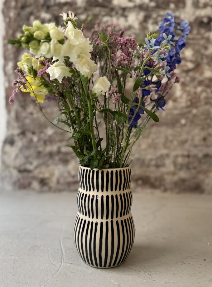 NOIR / LINE / VASE No.2