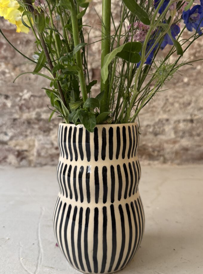 NOIR / LINE / VASE No.2