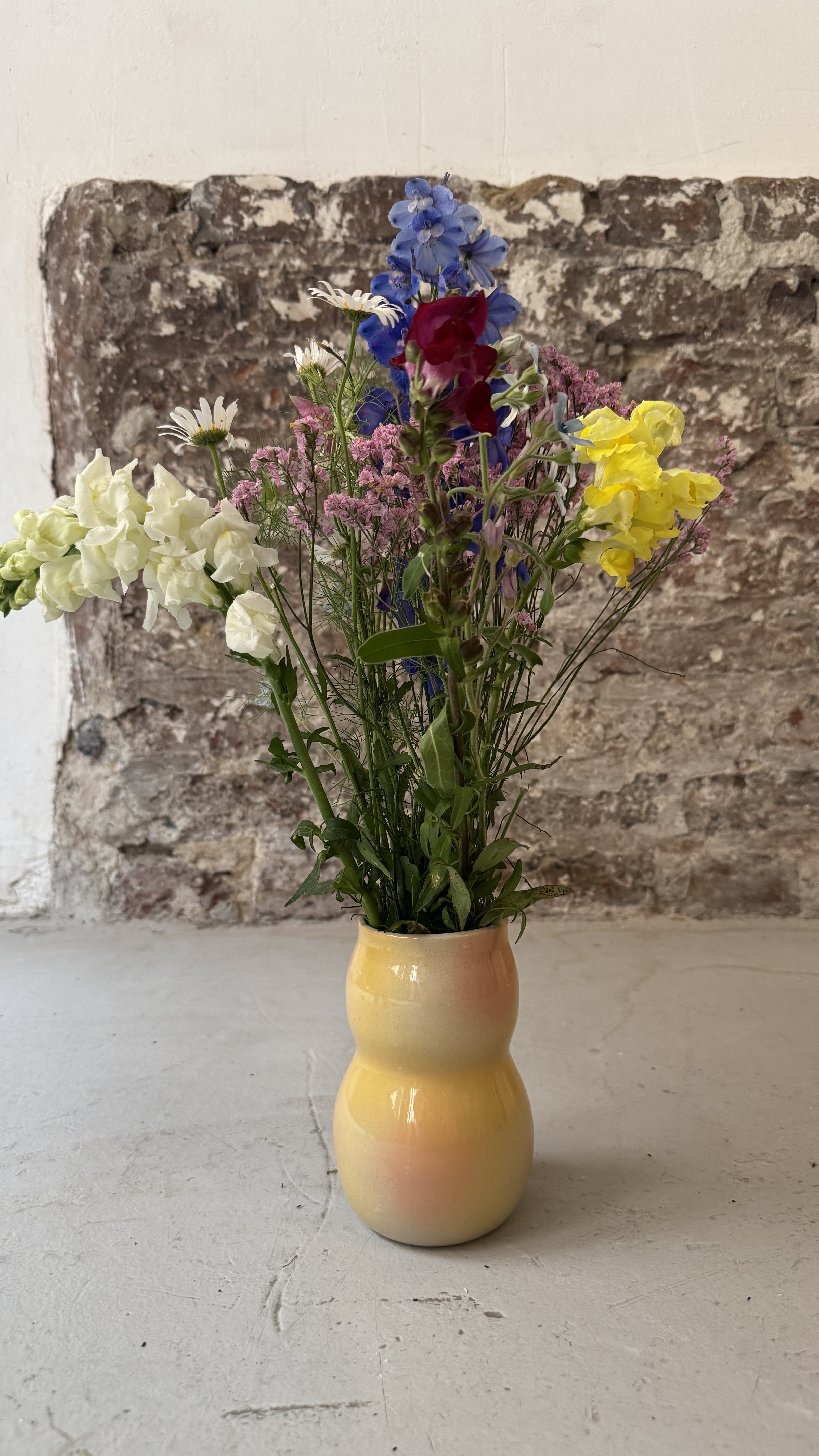 FADE / BLOOM / VASE No.2