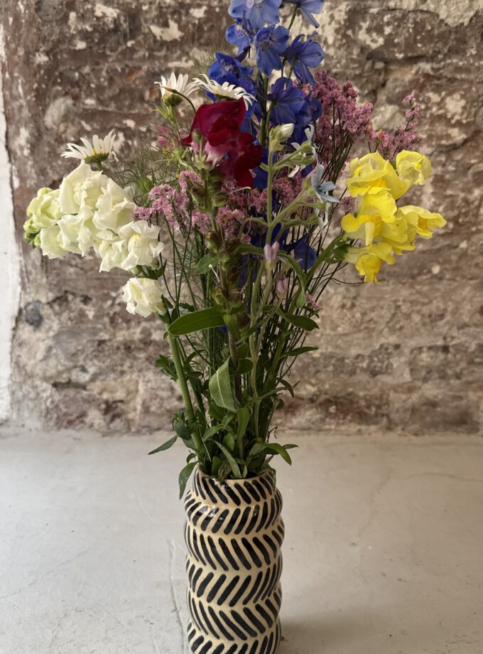 NOIR / LINE / VASE No.3