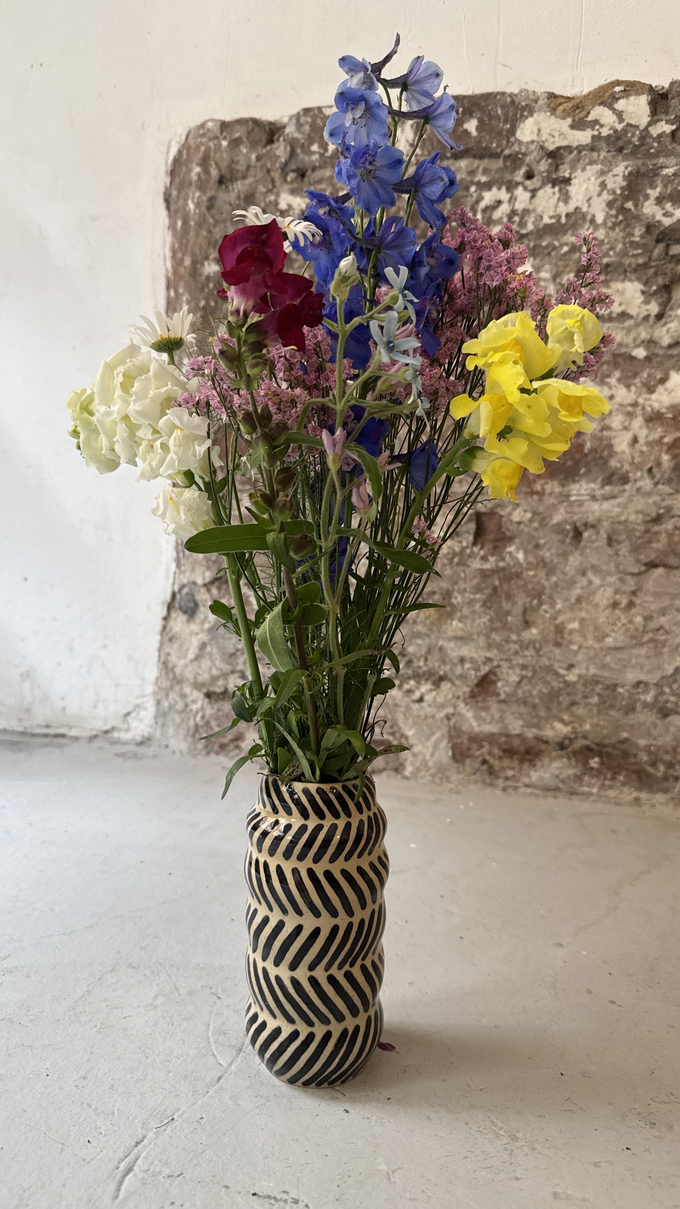 NOIR / LINE / VASE No.3 – Bild 2