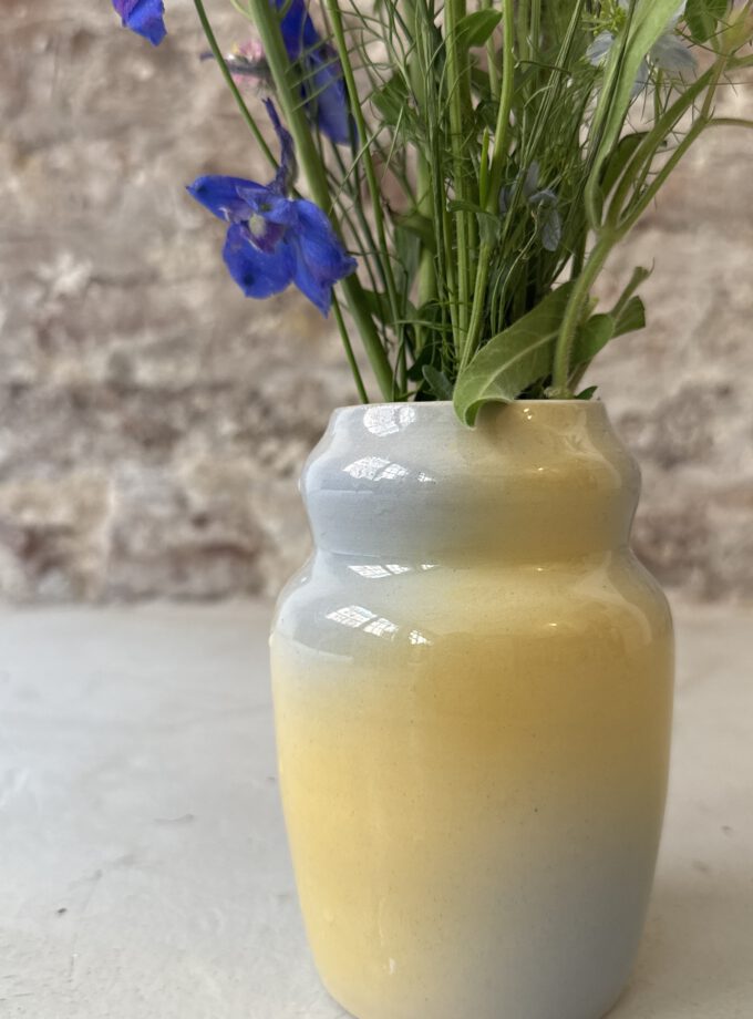 FADE / LIGHT / VASE