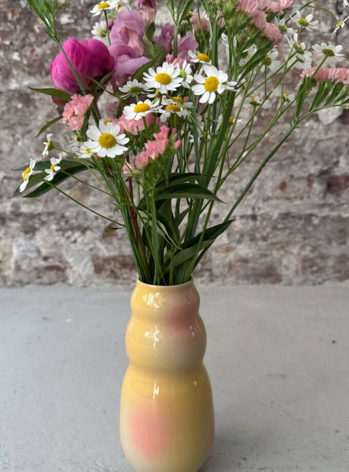 FADE / BLOOM / VASE