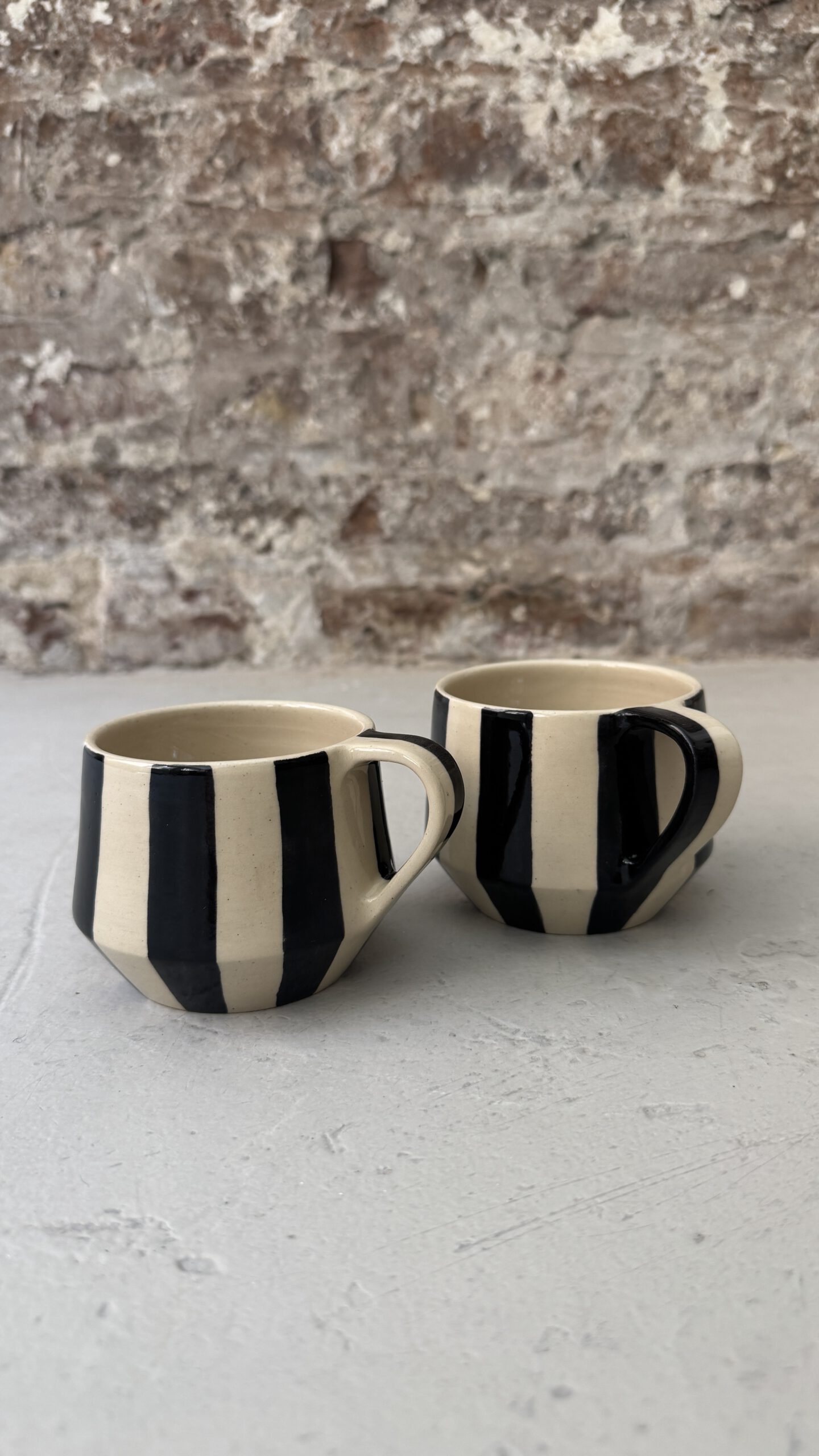NOIR / BLOCK / MUG – Bild 3