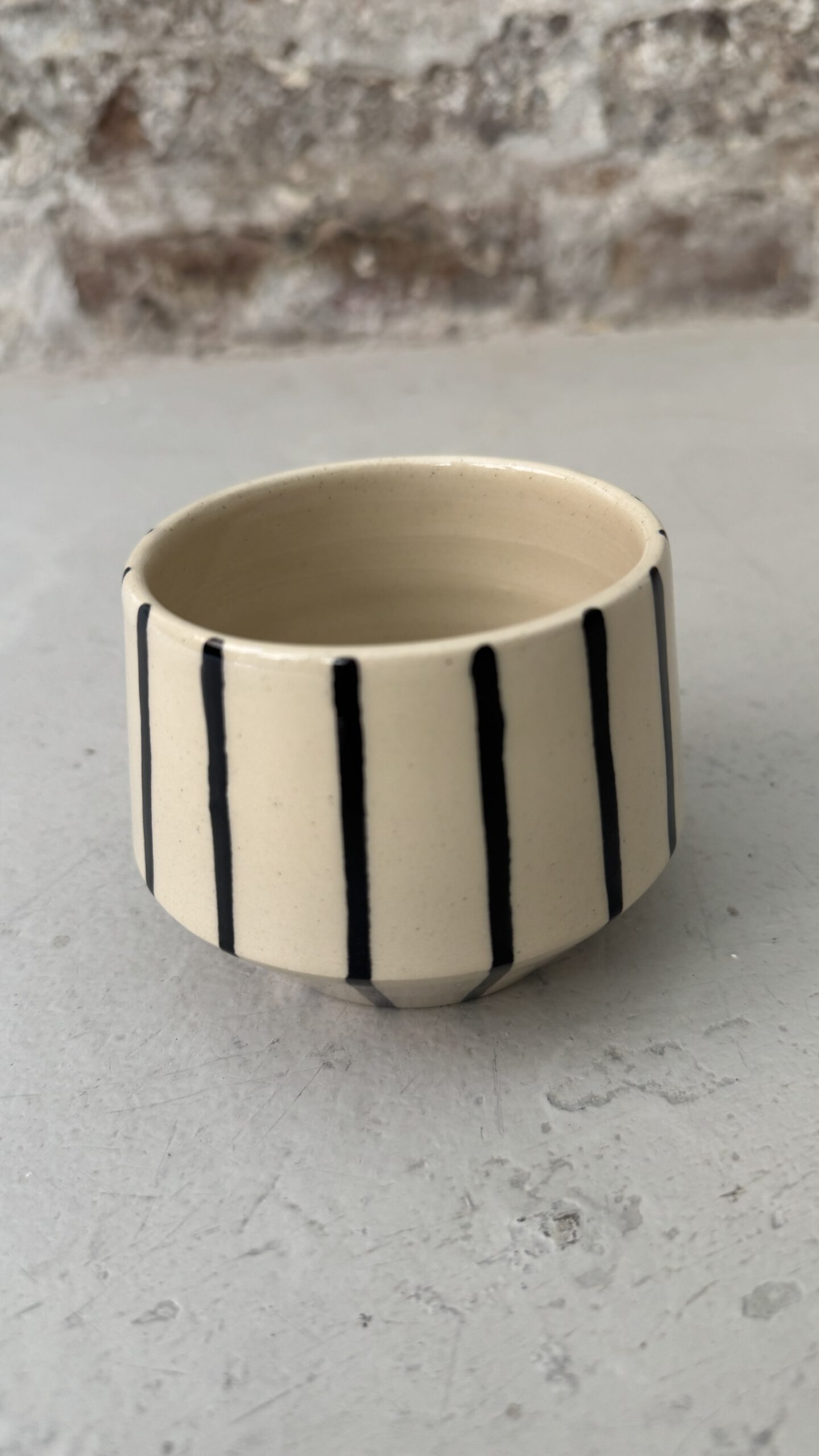 NOIR / LINE / CUP – Bild 4