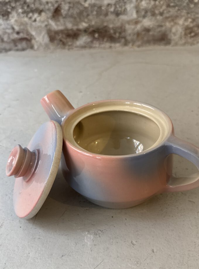 FADE / GLOW / TEAPOT