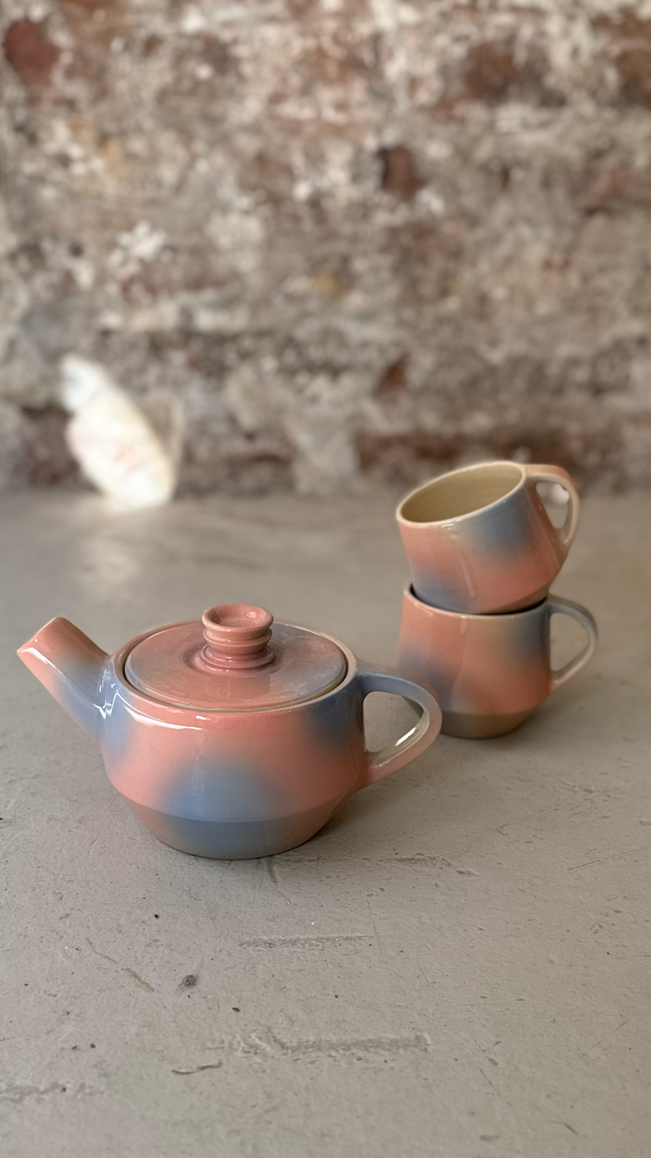 FADE / GLOW / TEAPOT – Bild 2