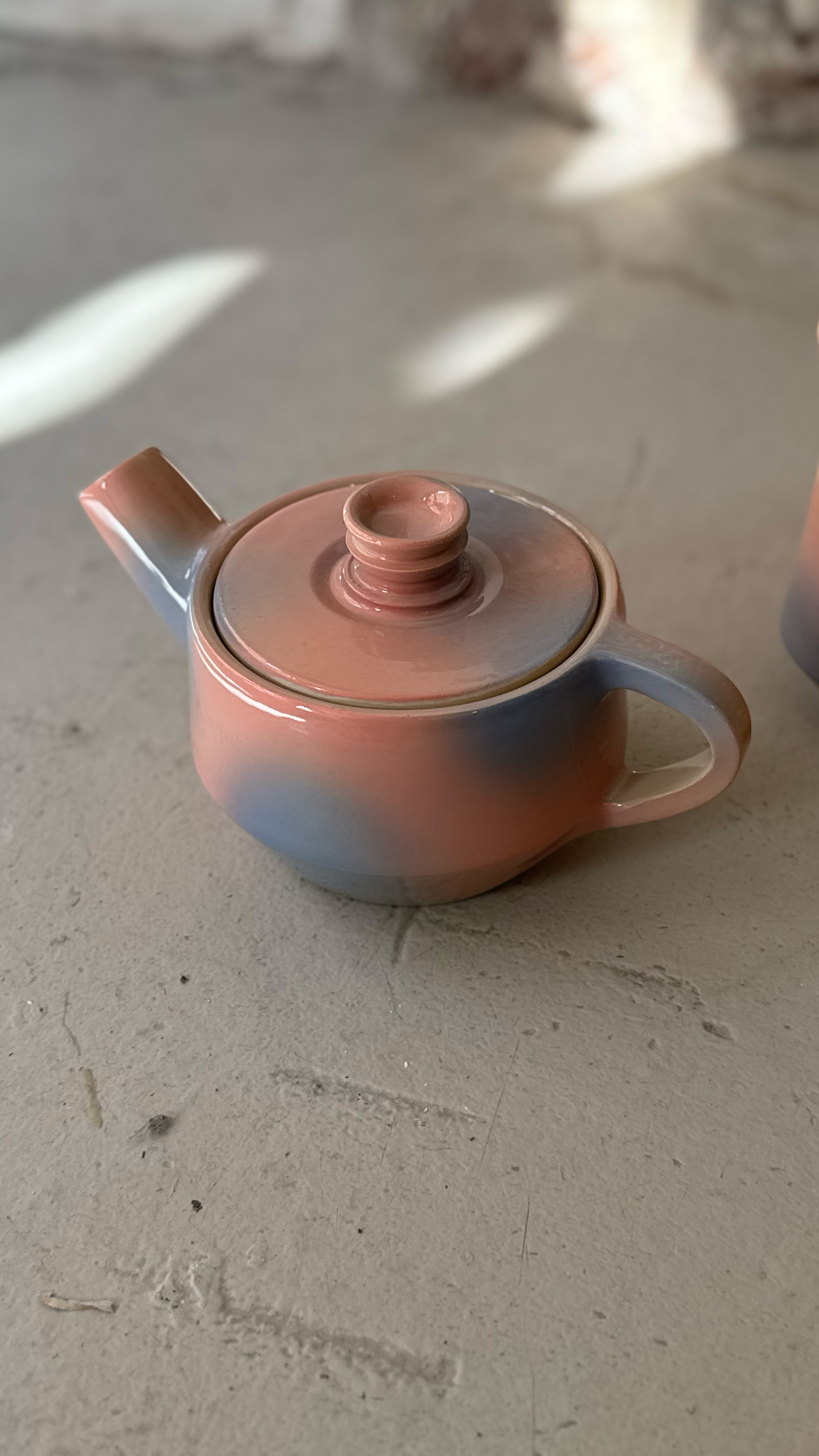 FADE / GLOW / TEAPOT – Bild 6