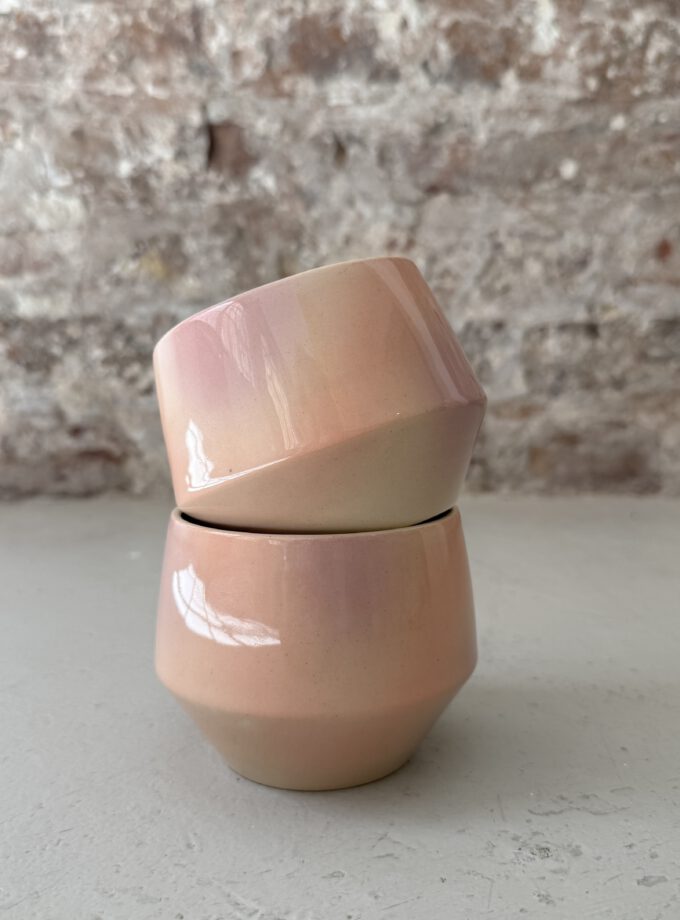 FADE / POWDER / CUP
