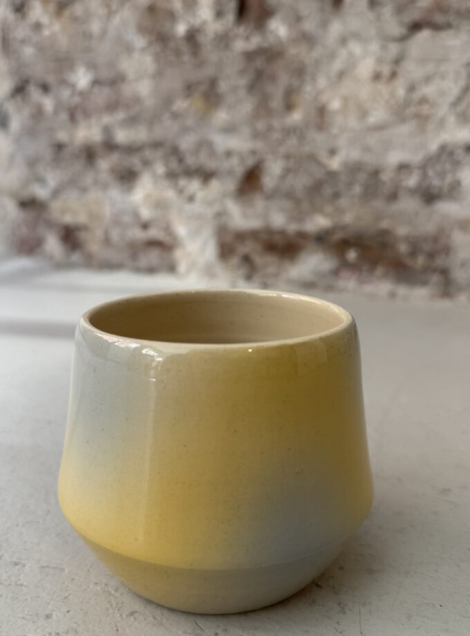 FADE / LIGHT / CUP