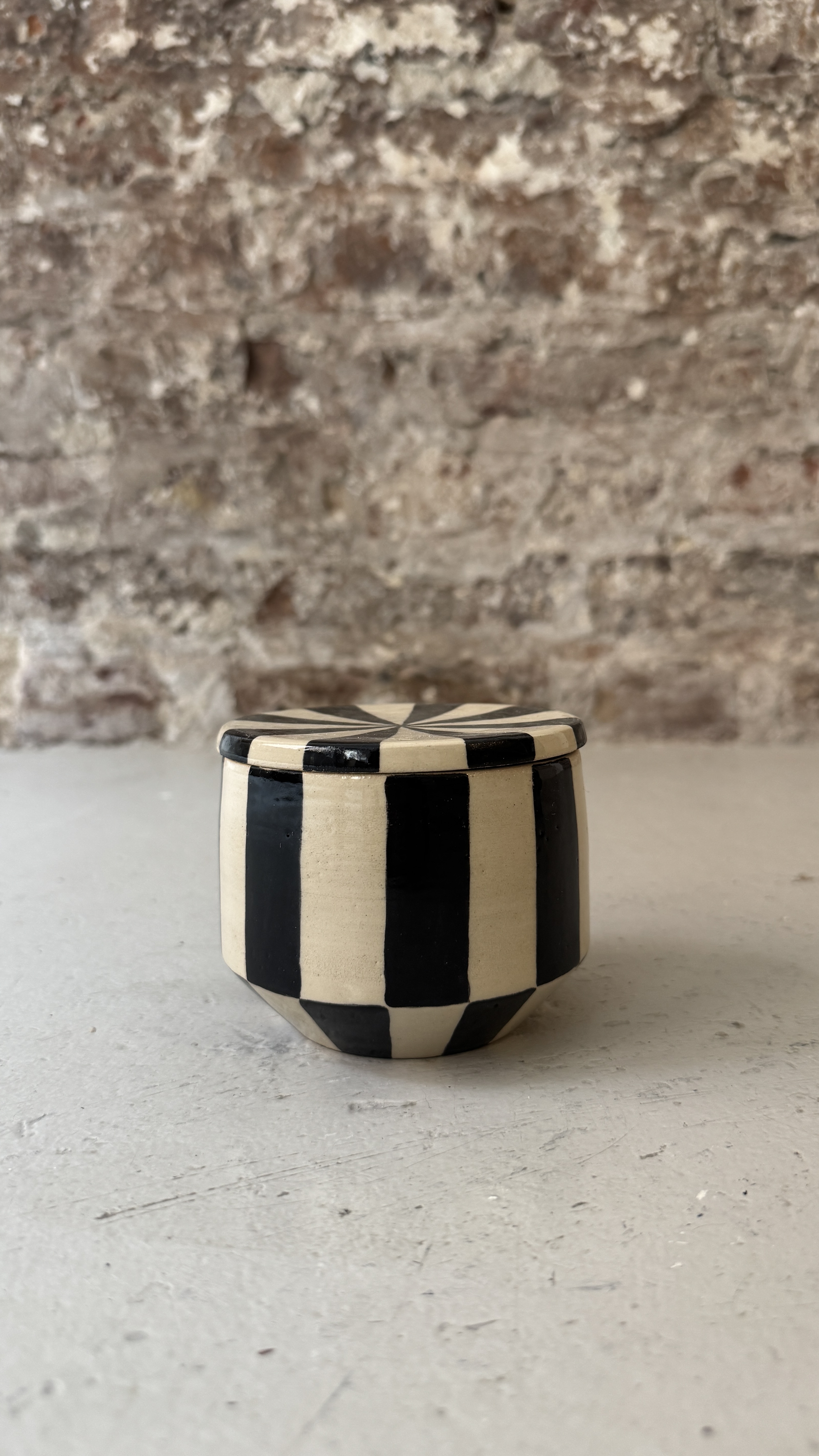 NOIR / GRID / BUTTER DISH – Bild 3