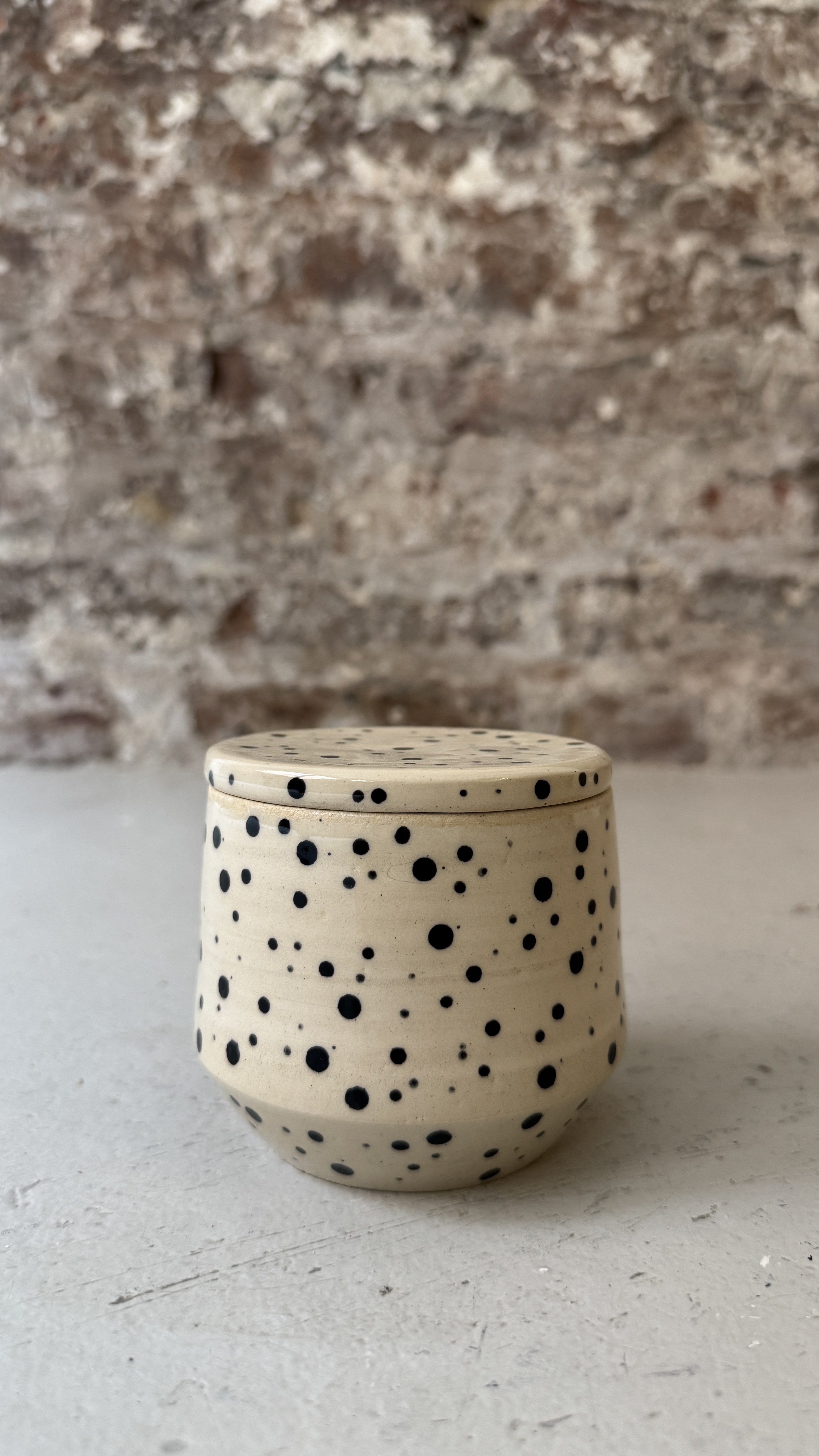 NOIR / DOT / BUTTER DISH – Bild 5