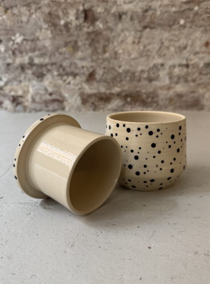 NOIR / DOT / BUTTER DISH