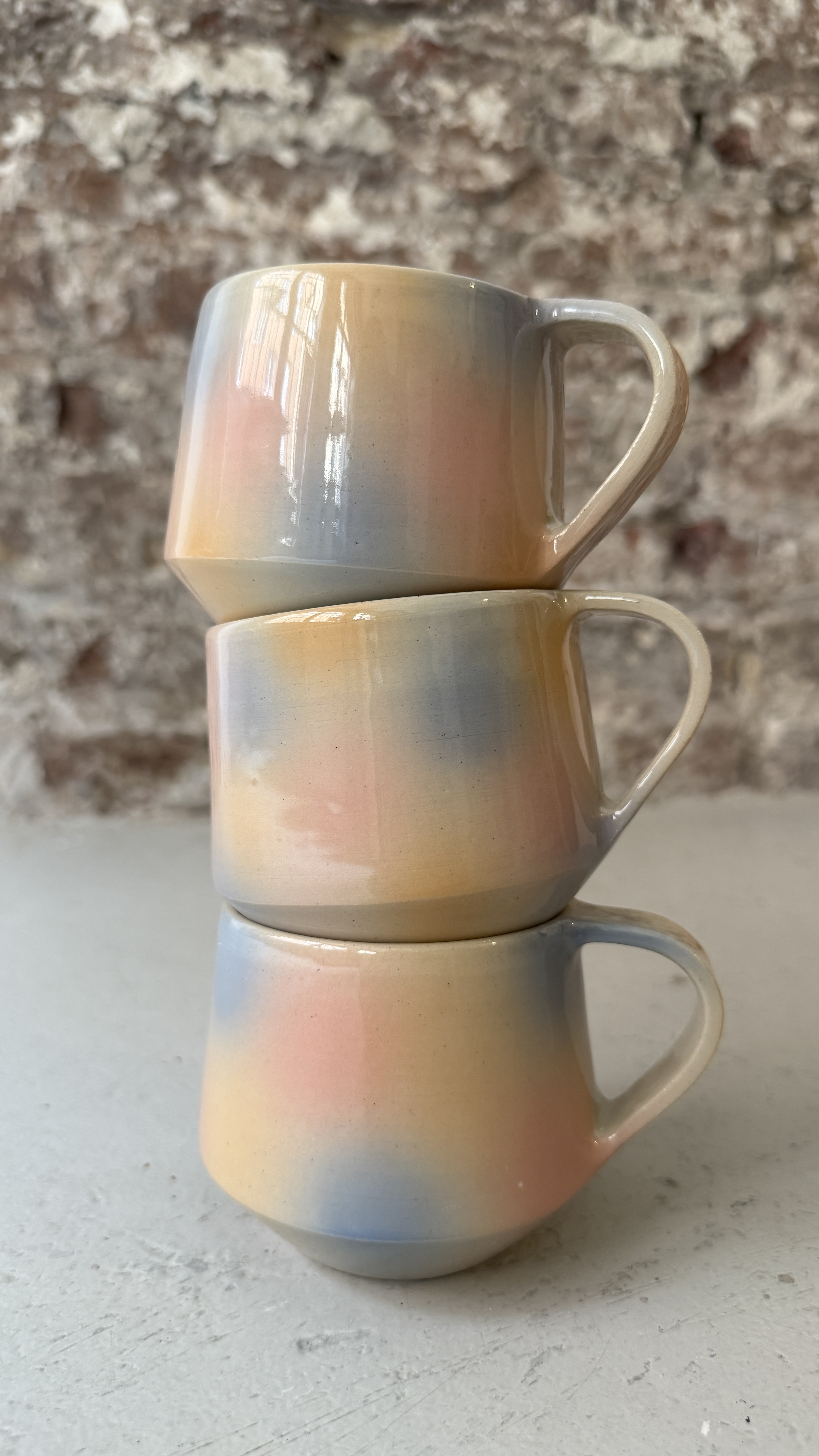 FADE / DAWN / MUG