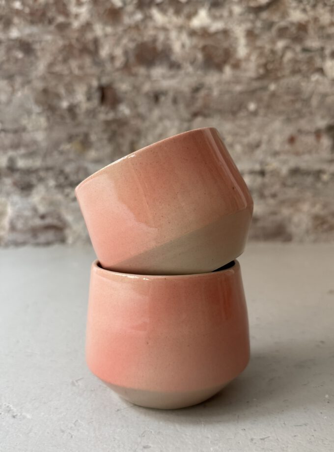FADE / BLUSH / CUP
