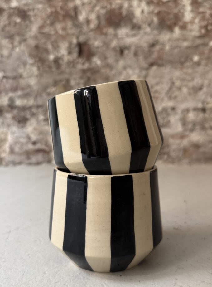 NOIR / BLOCK / CUP