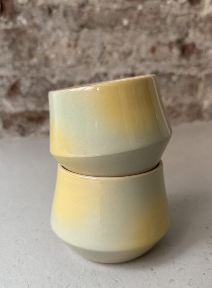 FADE / MIST / CUP