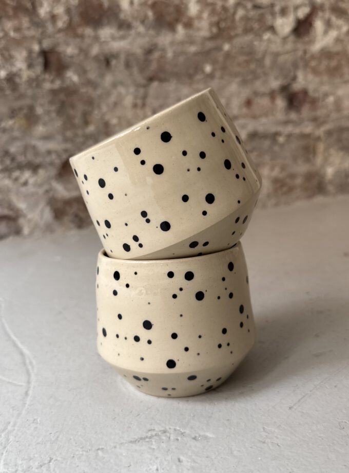 NOIR / DOTS / CUP