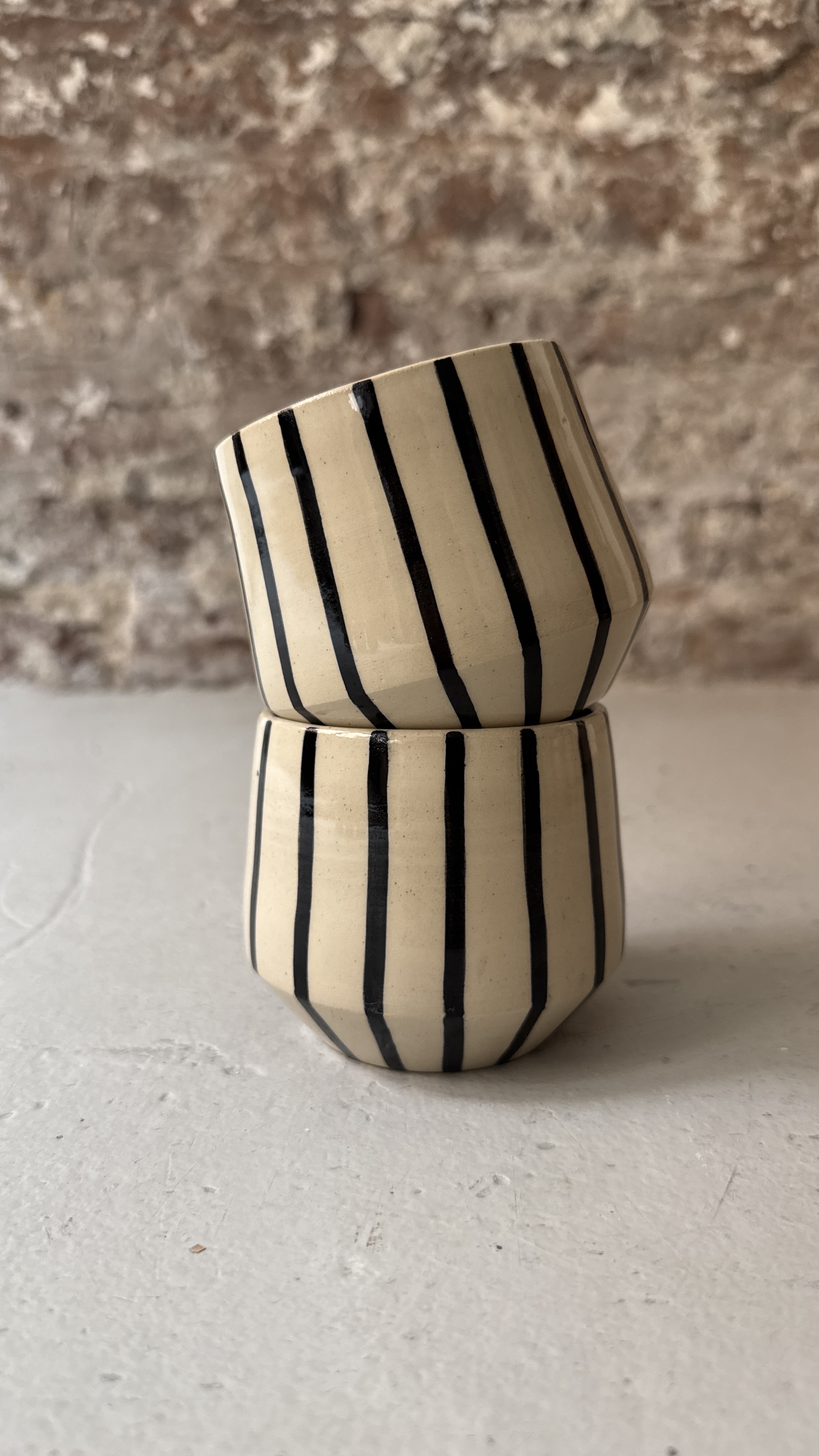 NOIR / LINE / CUP