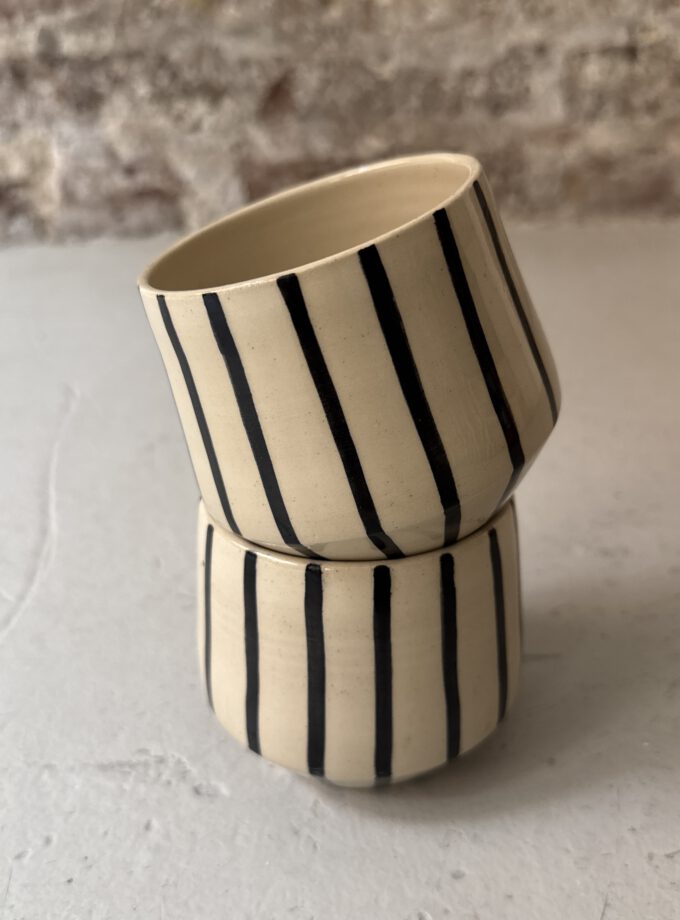 NOIR / LINE / CUP
