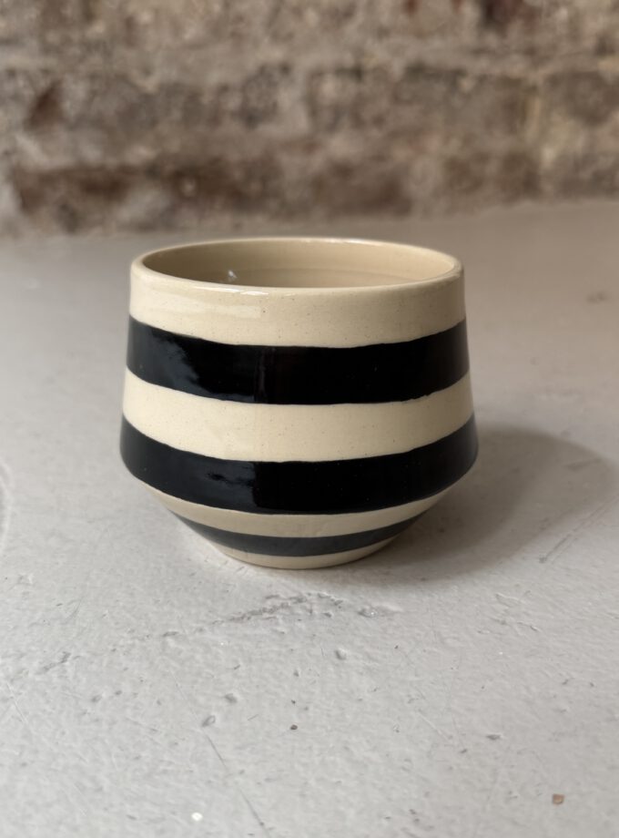 NOIR / STRIPE / CUP