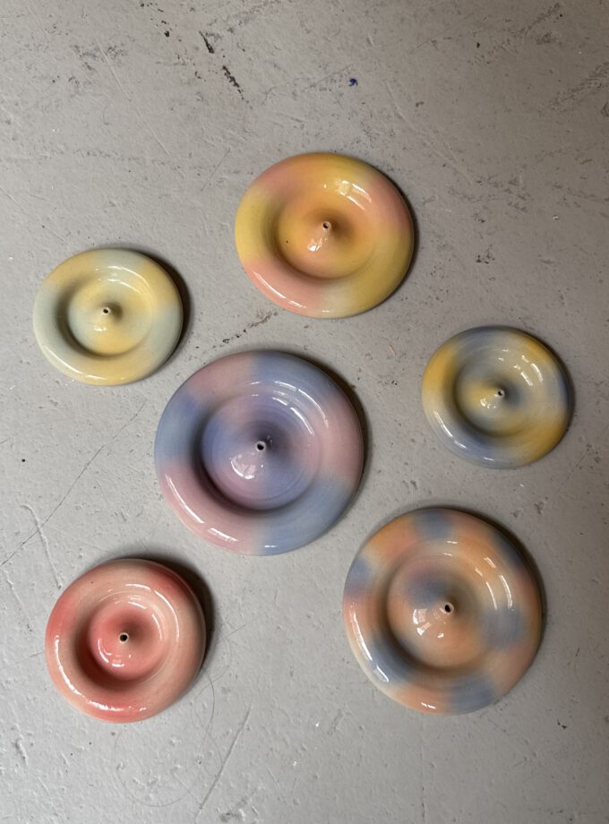 FADE / INCENSE HOLDER